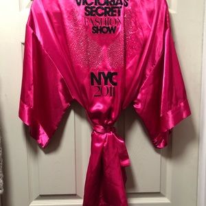Victoria secret kimono robe
